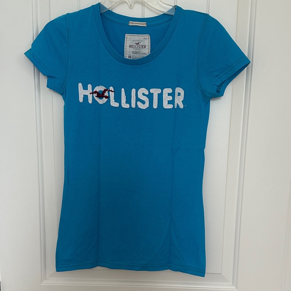 Pre-owned Hollister Teal Logo Tee